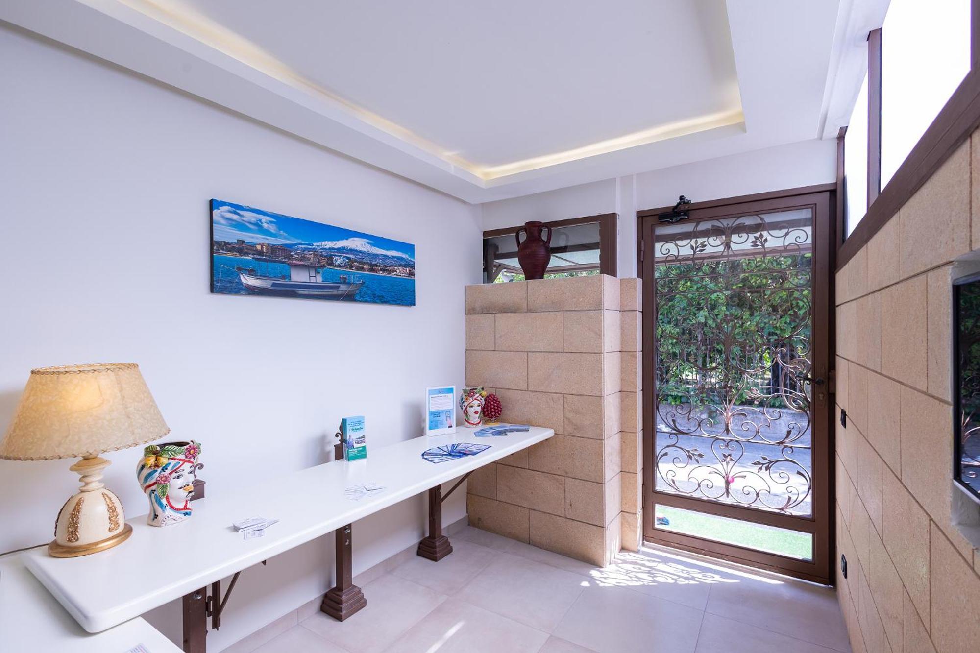 Villa Iris Giardini Naxos Exterior photo